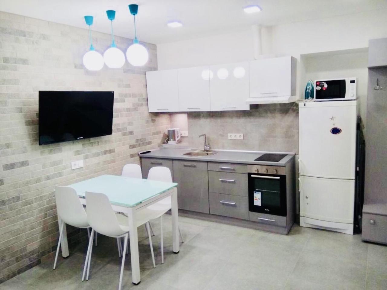 Apartment For Rent In The City Center Of Kharkiv K18 Elinaflats Exterior foto